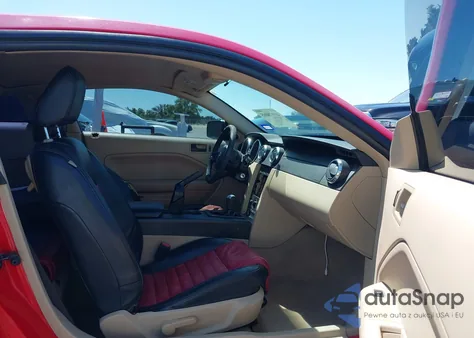 2007 Ford Mustang Gt Deluxe/Gt Premium from USA, damaged, VIN 1ZVFT82H175341789